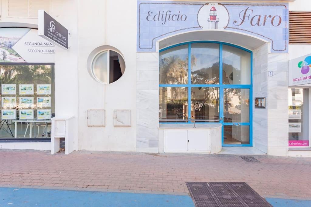 Faro Puerto Estepona Exterior foto
